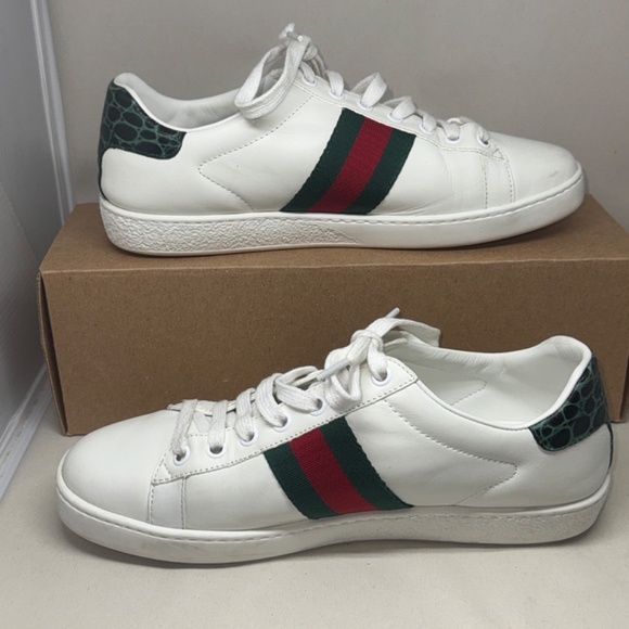 Gucci Ace Green Crocodile Women's Sneakers SIZE: US 8 / EU 38 - Picture 3 of 9